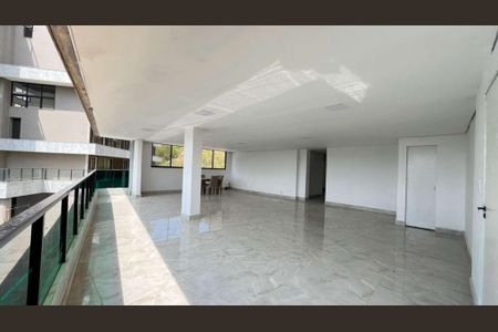 Apartamento à venda com 197m², 4 quartos e 4 vagas