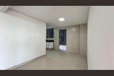 Apartamento à venda com 197m², 4 quartos e 4 vagas