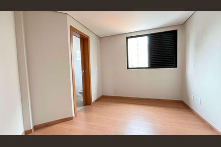 Apartamento à venda com 57m², 1 quarto e 2 vagas