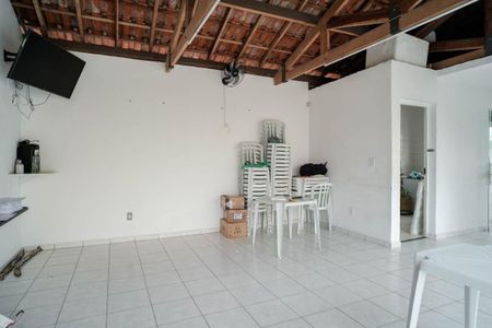Apartamento à venda com 47m², 2 quartos e 1 vaga Apartamento à venda com 47m², 2 quartos e 1 vagaSalão de Festas