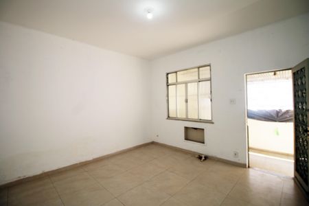 Sala de casa à venda com 2 quartos, 70m² em Brás de Pina, Rio de Janeiro