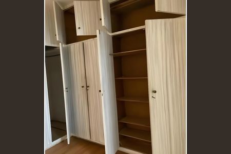 Casa para alugar com 3 quartos, 400m² em Jardim da Gloria, São Paulo