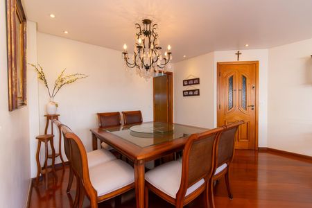 Apartamento à venda com 126m², 3 quartos e 3 vagasSala