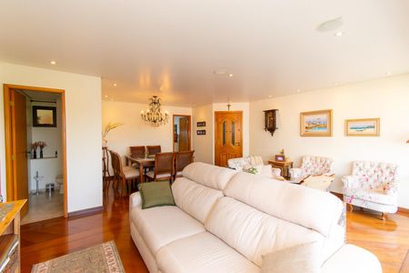 Apartamento à venda com 126m², 3 quartos e 3 vagasSala