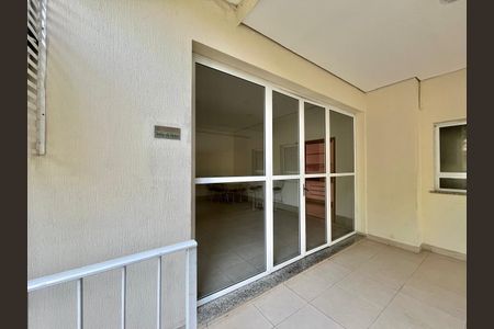 Apartamento à venda com 60m², 2 quartos e 1 vaga Apartamento à venda com 60m², 2 quartos e 1 vagaÁrea comum - Salão de festas