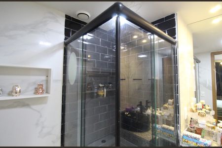 Apartamento à venda com 60m², 2 quartos e 1 vagaBanheiro da Suíte