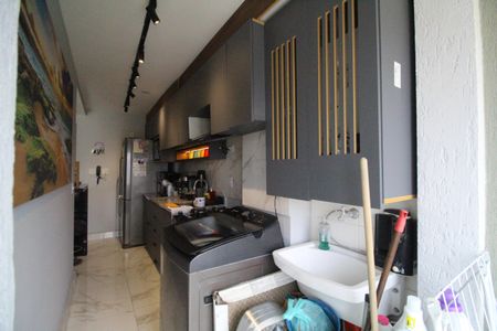 Apartamento à venda com 60m², 2 quartos e 1 vagaÁrea de serviço