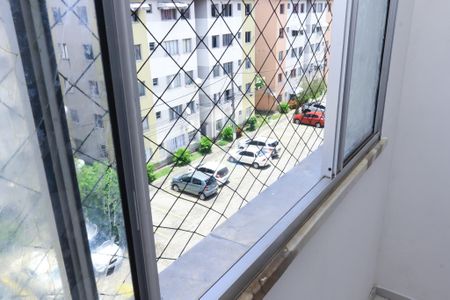 vista da sala de apartamento para alugar com 2 quartos, 50m² em Jardim das Margaridas, Salvador