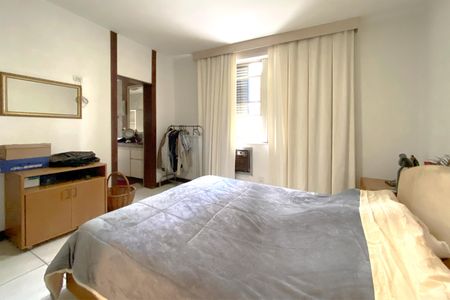 Apartamento à venda com 296m², 4 quartos e 2 vagasSuite 1