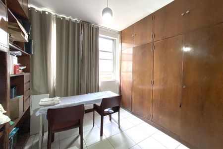 Apartamento à venda com 296m², 4 quartos e 2 vagasQuarto 4