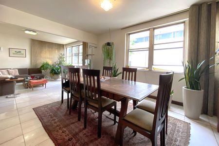 Apartamento à venda com 296m², 4 quartos e 2 vagasSala de Jantar