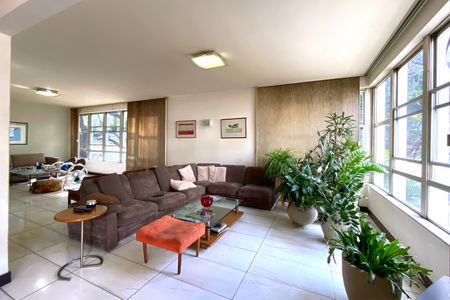 Apartamento à venda com 296m², 4 quartos e 2 vagasSala de Estar