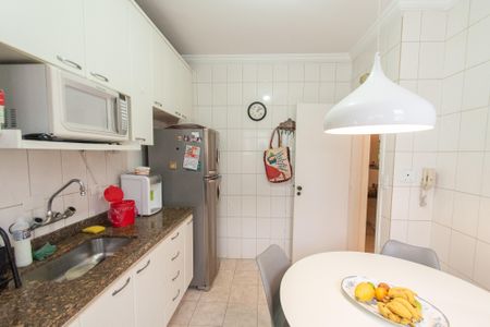 Apartamento para alugar com 111m², 3 quartos e 3 vagasCozinha