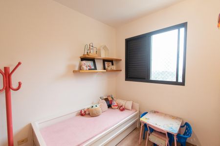 Apartamento para alugar com 111m², 3 quartos e 3 vagasQuarto 2