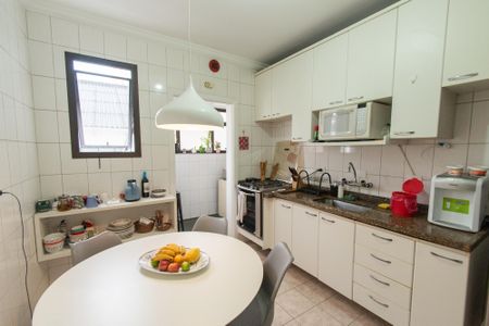 Apartamento para alugar com 111m², 3 quartos e 3 vagasCozinha