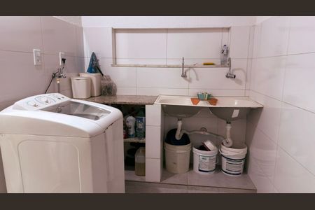 Casa à venda com 600m², 3 quartos e 2 vagasLavanderia 