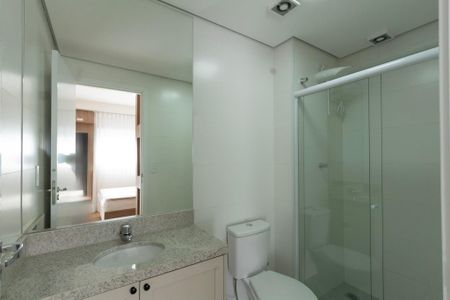 Studio para alugar com 37m², 1 quarto e 1 vaga Studio para alugar com 37m², 1 quarto e 1 vagaBanheiro