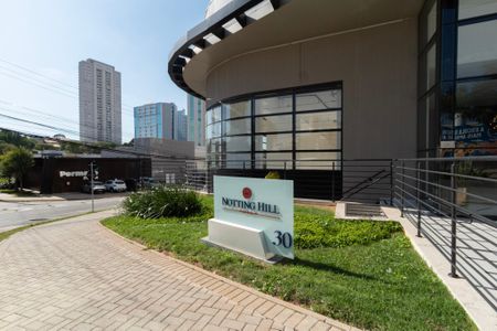 Studio para alugar com 37m², 1 quarto e 1 vaga Studio para alugar com 37m², 1 quarto e 1 vagaFachada