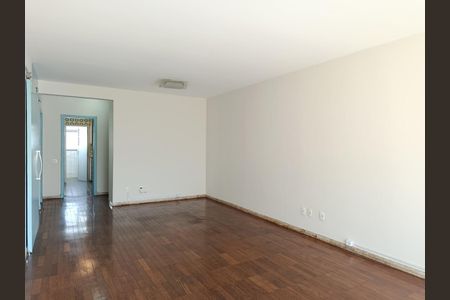 Apartamento para alugar com 145m², 3 quartos e 1 vagaSala