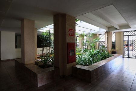 Apartamento à venda com 76m², 2 quartos e 1 vagaHall