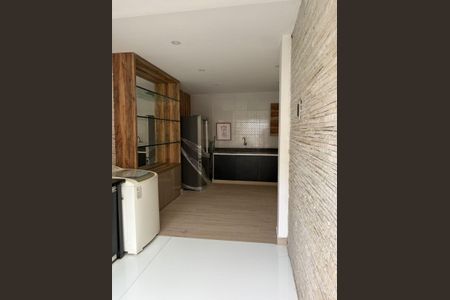 Casa de condomínio à venda com 280m², 4 quartos e 2 vagasCozinha