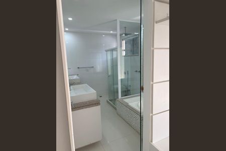 Banheiro de casa de condomínio à venda com 4 quartos, 280m² em Recreio dos Bandeirantes, Rio de Janeiro