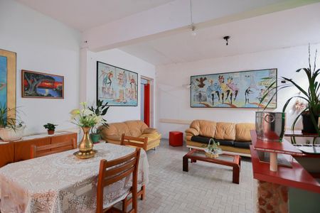 Casa para alugar com 399m², 3 quartos e 2 vagas Casa para alugar com 399m², 3 quartos e 2 vagasSalão de festas