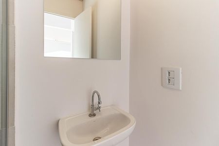 Apartamento para alugar com 27m², 1 quarto e sem vaga Apartamento para alugar com 27m², 1 quarto e sem vagaBanheiro