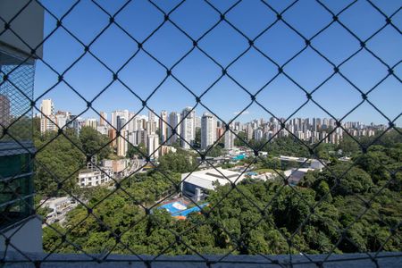 Vista Quarto 1 de apartamento para alugar com 4 quartos, 113m² em Vila Andrade, São Paulo