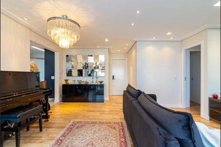 Apartamento à venda com 140m², 3 quartos e 3 vagas Apartamento à venda com 140m², 3 quartos e 3 vagasSala