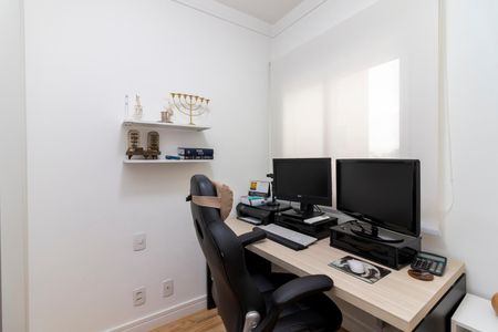 Apartamento à venda com 140m², 3 quartos e 3 vagas Apartamento à venda com 140m², 3 quartos e 3 vagasSuíte 2