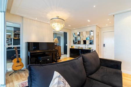 Apartamento à venda com 140m², 3 quartos e 3 vagas Apartamento à venda com 140m², 3 quartos e 3 vagasSala