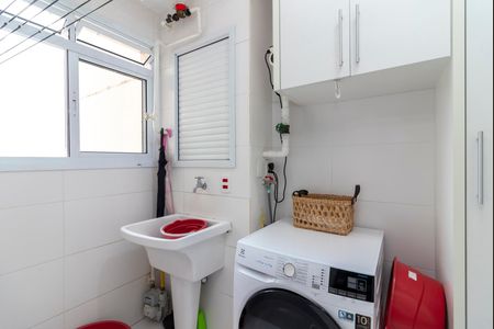 Apartamento à venda com 140m², 3 quartos e 3 vagas Apartamento à venda com 140m², 3 quartos e 3 vagasÁrea de Serviço