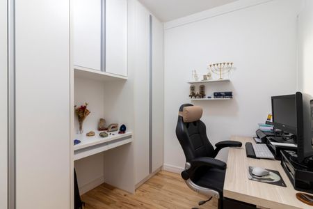 Apartamento à venda com 140m², 3 quartos e 3 vagas Apartamento à venda com 140m², 3 quartos e 3 vagasSuíte 2