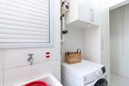 Apartamento à venda com 140m², 3 quartos e 3 vagas Apartamento à venda com 140m², 3 quartos e 3 vagasÁrea de Serviço