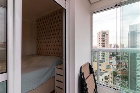 Apartamento à venda com 140m², 3 quartos e 3 vagas Apartamento à venda com 140m², 3 quartos e 3 vagasVaranda da Suíte 1