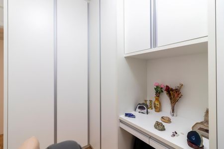 Apartamento à venda com 140m², 3 quartos e 3 vagas Apartamento à venda com 140m², 3 quartos e 3 vagasSuíte 2