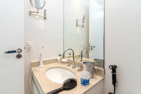 Apartamento à venda com 140m², 3 quartos e 3 vagas Apartamento à venda com 140m², 3 quartos e 3 vagasBanheiro da Suíte 3