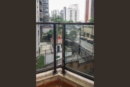 Apartamento para alugar com 95m², 3 quartos e 1 vaga Apartamento para alugar com 95m², 3 quartos e 1 vagaVaranda gourmet