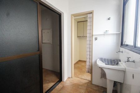 Apartamento para alugar com 95m², 3 quartos e 1 vaga Apartamento para alugar com 95m², 3 quartos e 1 vagaÁrea de serviço