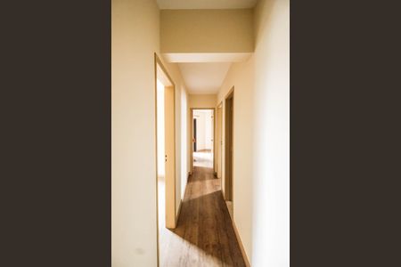 Apartamento para alugar com 95m², 3 quartos e 1 vaga Apartamento para alugar com 95m², 3 quartos e 1 vagaCorredor