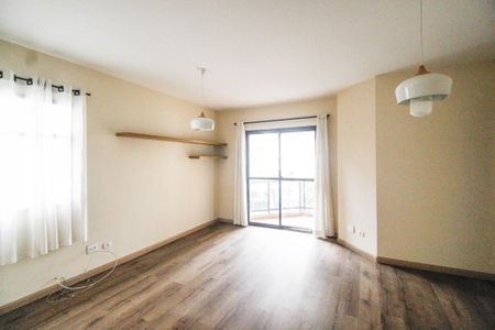 Apartamento para alugar com 95m², 3 quartos e 1 vaga Apartamento para alugar com 95m², 3 quartos e 1 vagaSala
