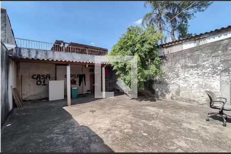 Casa à venda com 100m², 3 quartos e 3 vagas Casa à venda com 100m², 3 quartos e 3 vagasÁrea comum
