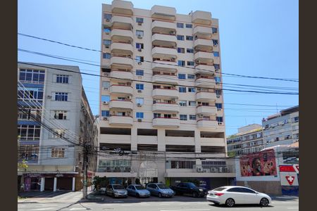 Apartamento à venda com 75m², 3 quartos e 1 vagaFachada e portaria