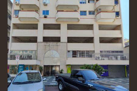 Apartamento à venda com 75m², 3 quartos e 1 vagaFachada e portaria