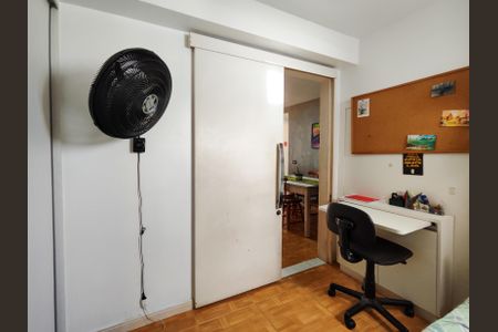 Apartamento à venda com 75m², 3 quartos e 1 vagaQuarto 2