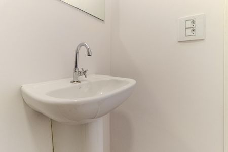 Studio para alugar com 33m², 1 quarto e sem vaga Studio para alugar com 33m², 1 quarto e sem vagaBanheiro