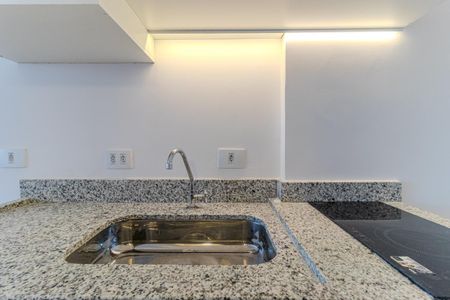 Studio para alugar com 27m², 1 quarto e sem vaga Studio para alugar com 27m², 1 quarto e sem vagaStudio