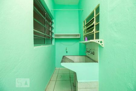 Casa à venda com 180m², 4 quartos e 2 vagas Casa à venda com 180m², 4 quartos e 2 vagasLavanderia casa 2