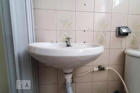 Casa à venda com 180m², 4 quartos e 2 vagas Casa à venda com 180m², 4 quartos e 2 vagasBanheiro casa1